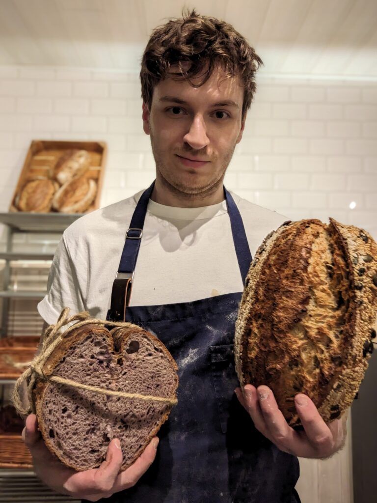 PXL_20240306_041928527.PORTRAIT_Original Robin Halbig_min